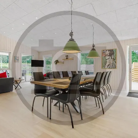 5 Bedroom Amazing In *