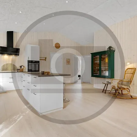5 Bedroom Amazing In *